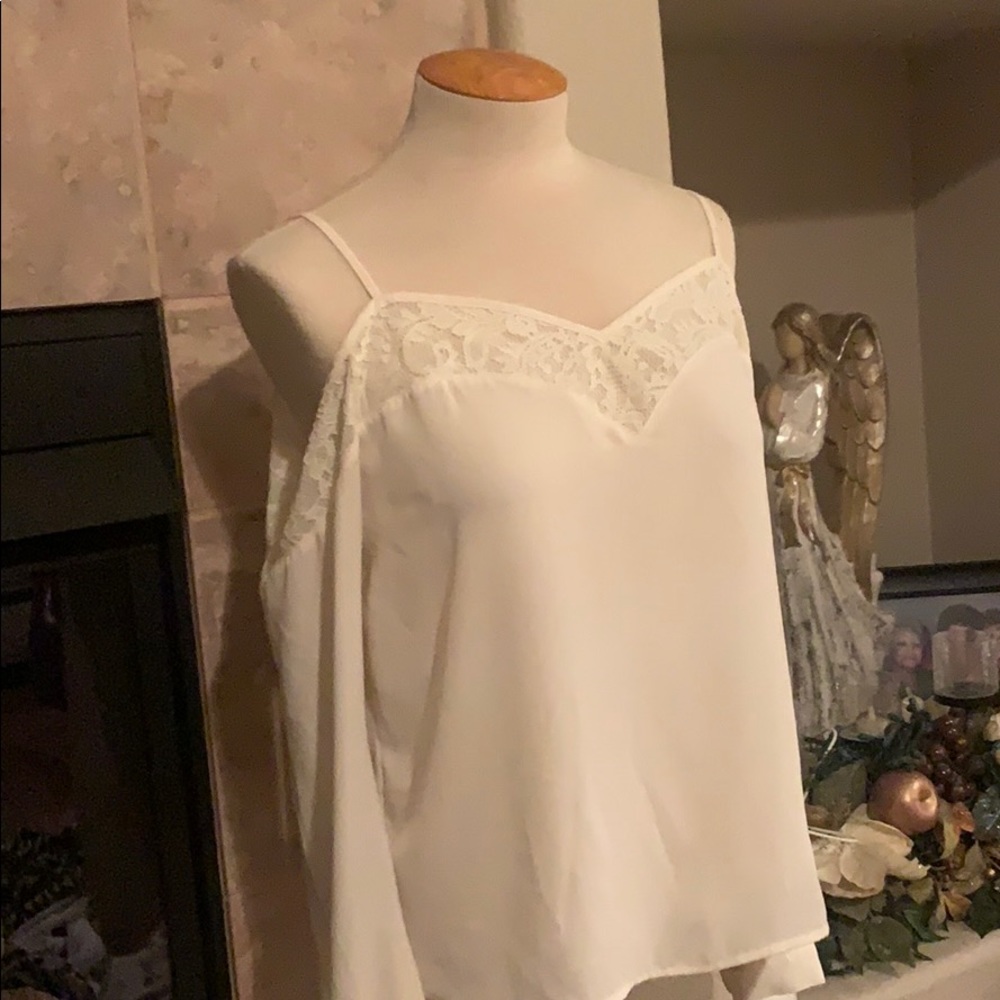 Medium beige/cream cold shoulder lace blouse